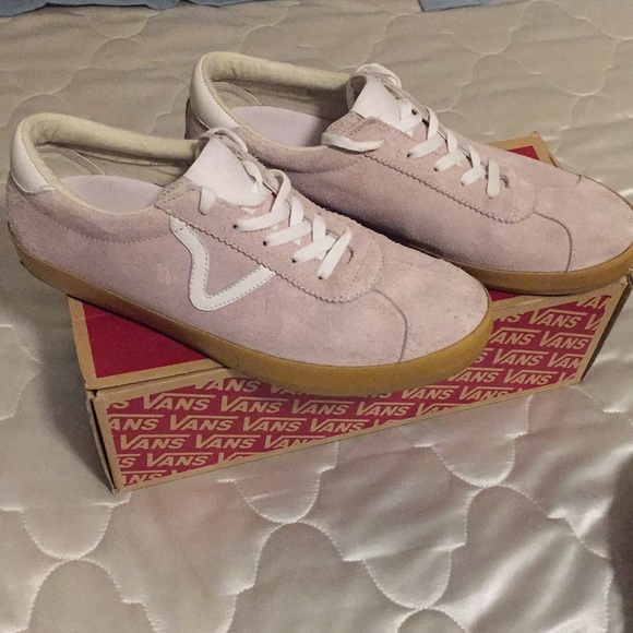 vans u